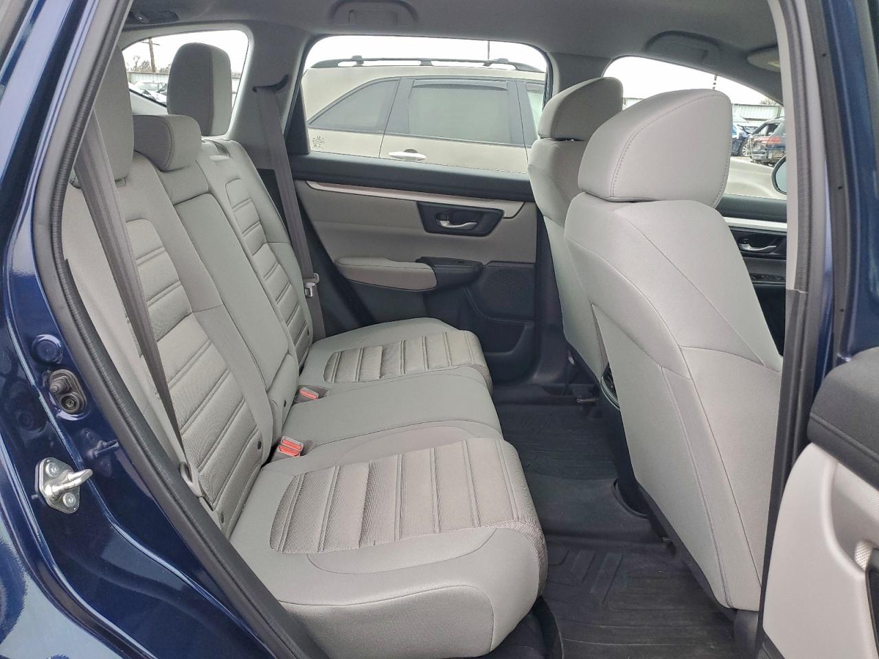 2018 HONDA CR-V LX photo 21