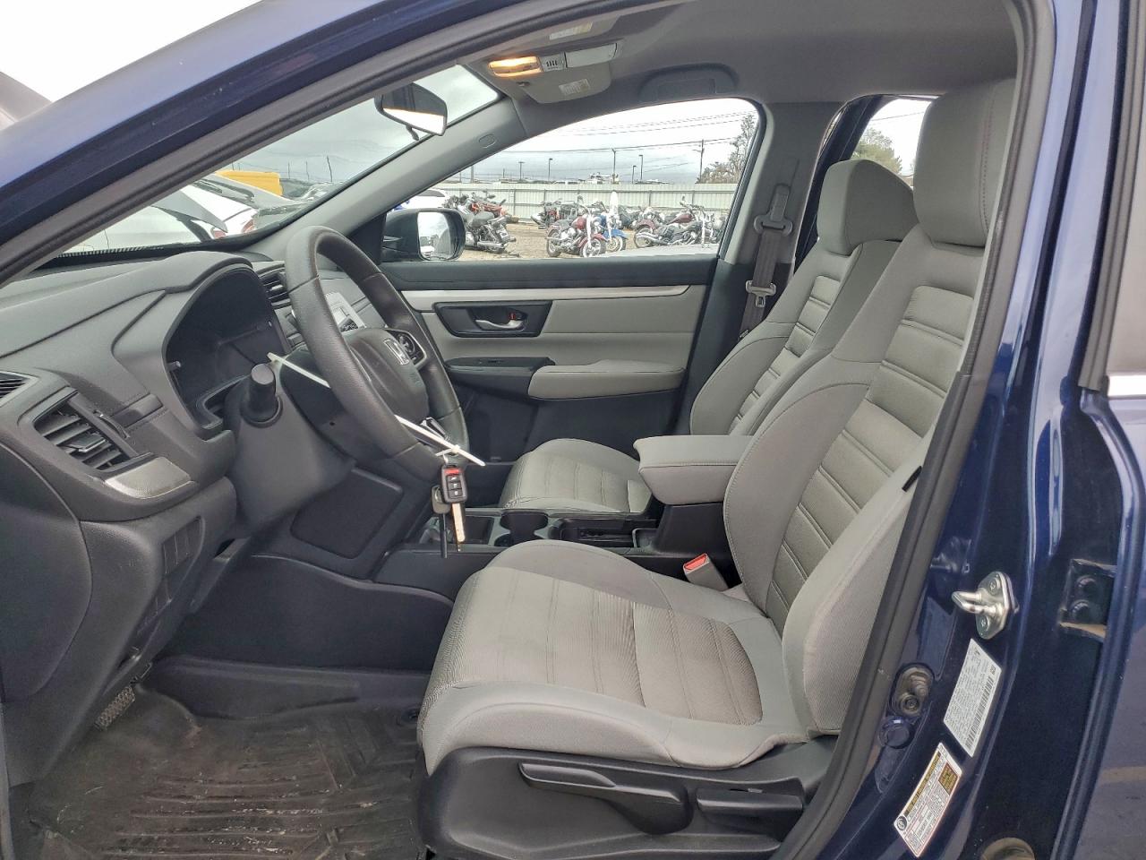 2018 HONDA CR-V LX photo 13