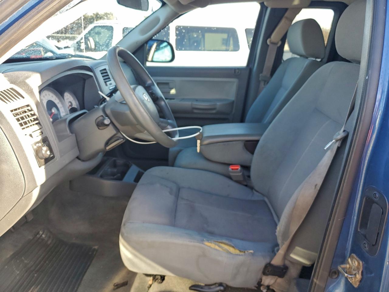 2005 DODGE DAKOTA SLT photo 13