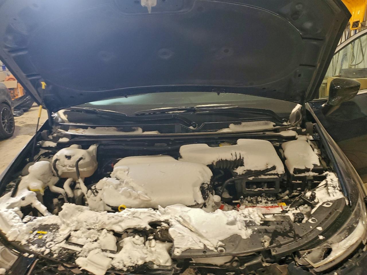 2025 CHRYSLER PACIFICA SELECT photo 12
