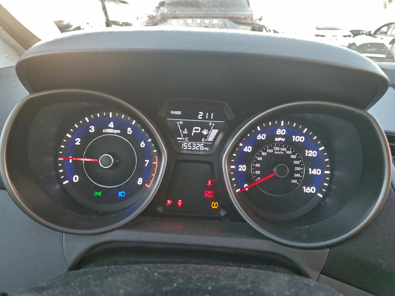 2015 HYUNDAI ELANTRA SE photo 9