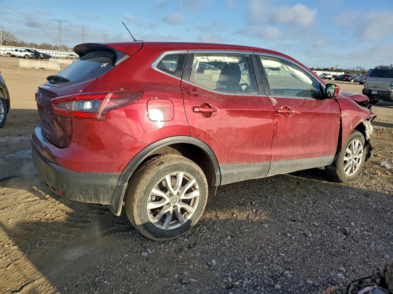 2020 NISSAN ROGUE SPORT S photo 3