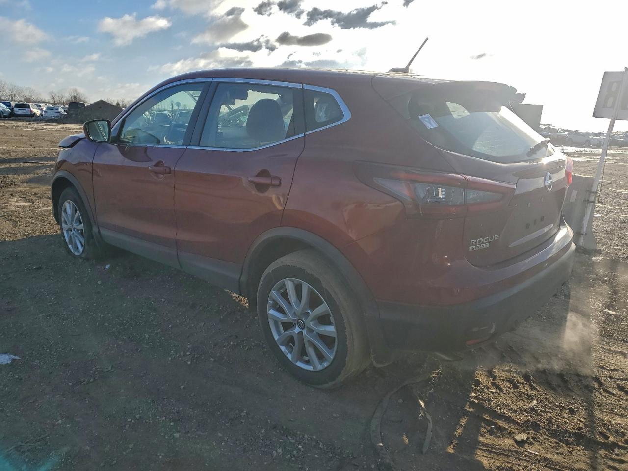 2020 NISSAN ROGUE SPORT S photo 2