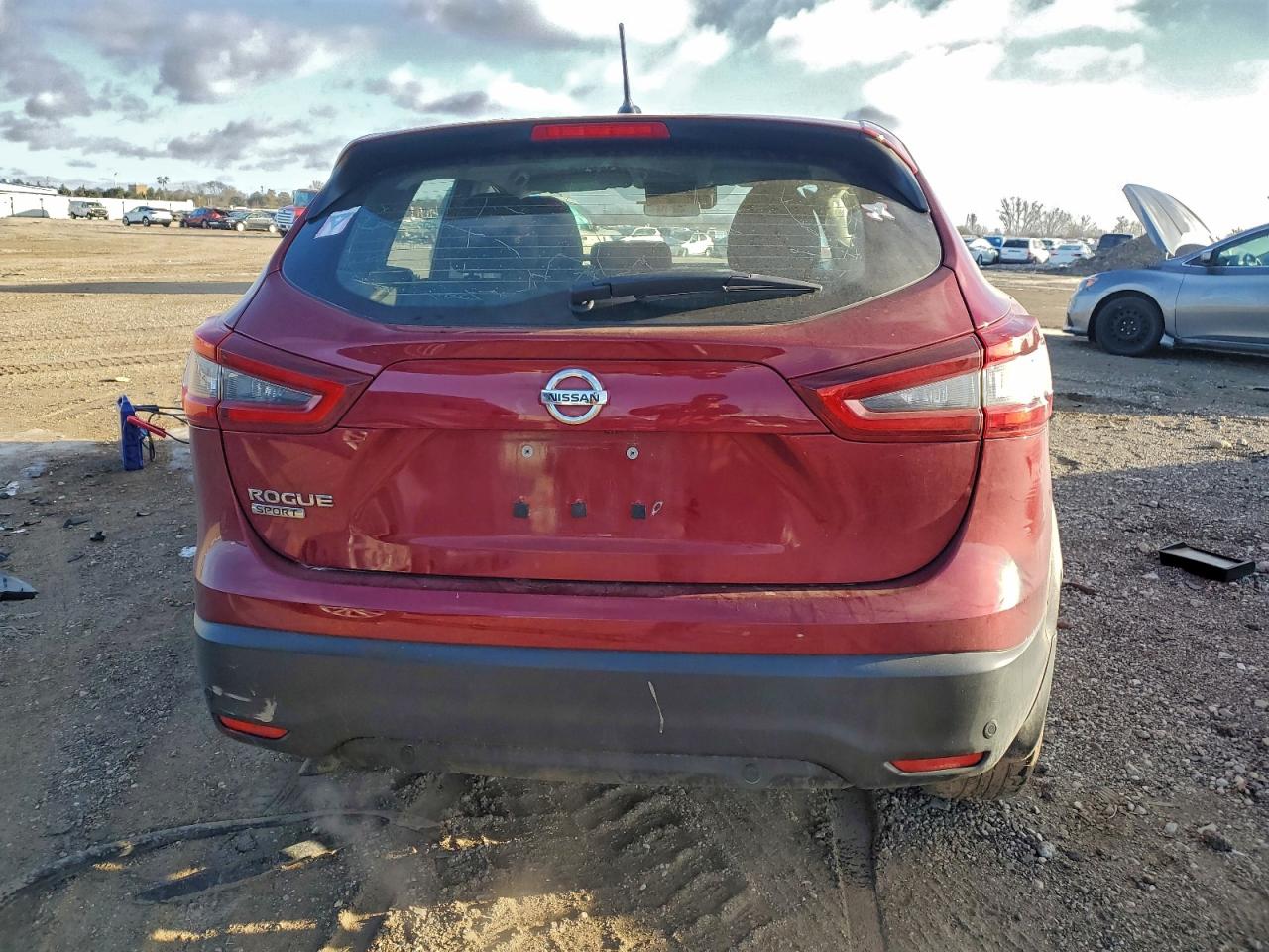 2020 NISSAN ROGUE SPORT S photo 6