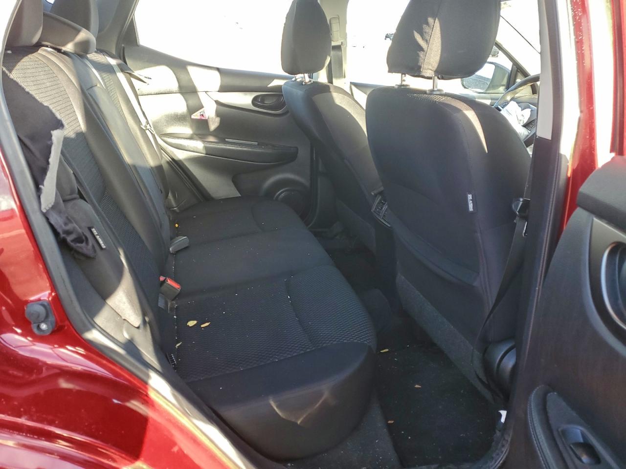 2020 NISSAN ROGUE SPORT S photo 10