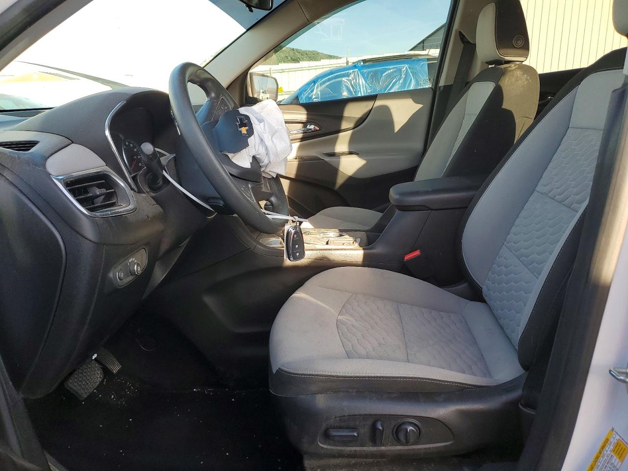 2019 CHEVROLET EQUINOX LT photo 13