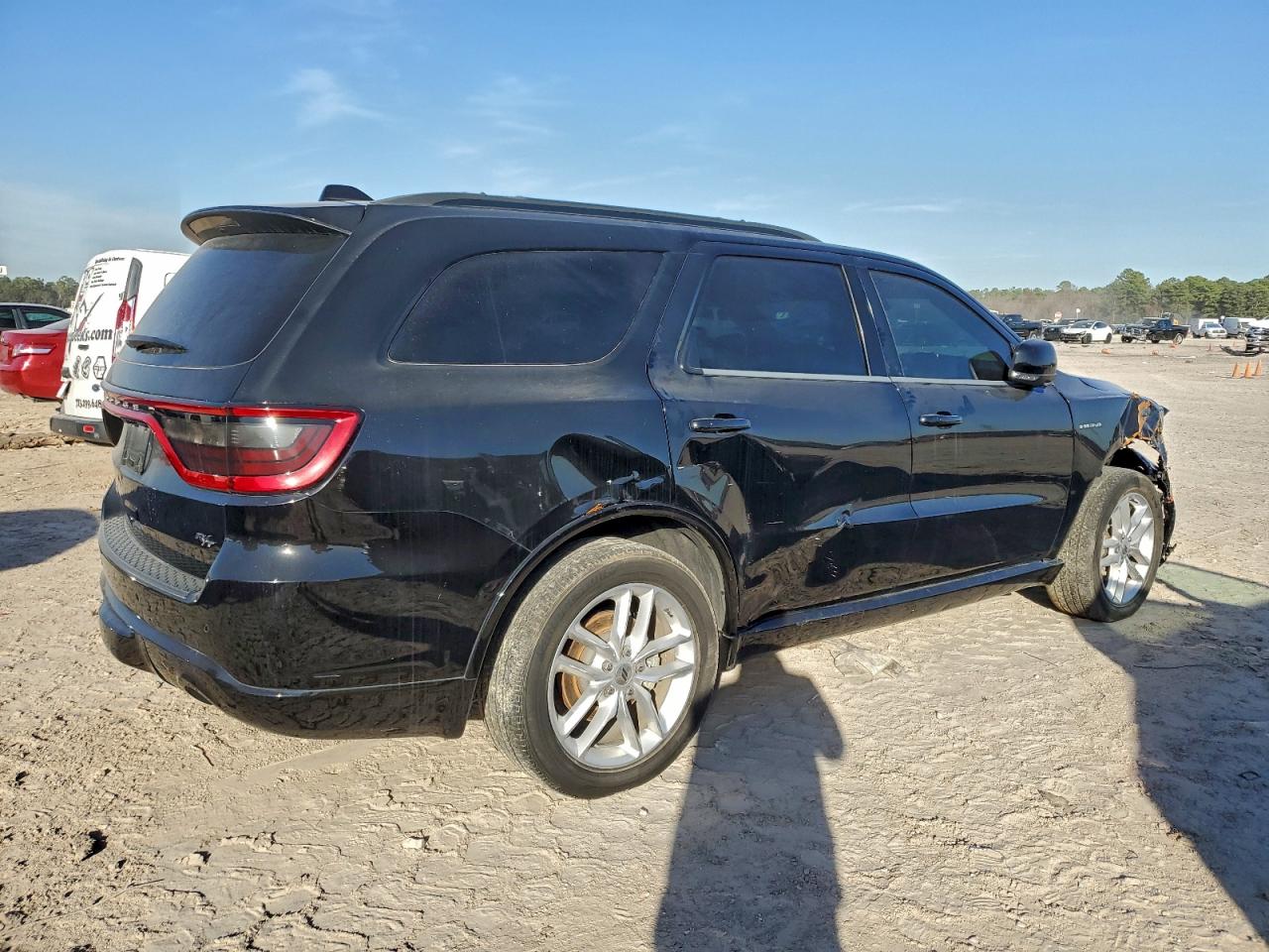 2023 DODGE DURANGO R/T photo 3