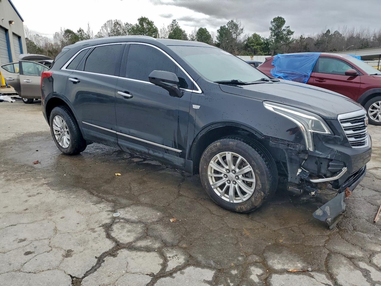2017 CADILLAC XT5 photo 4