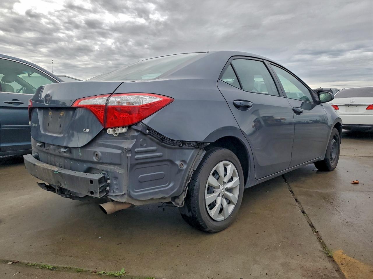2016 TOYOTA COROLLA L photo 3