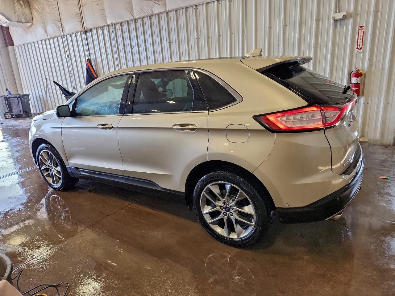2017 FORD EDGE TITANIUM photo 2