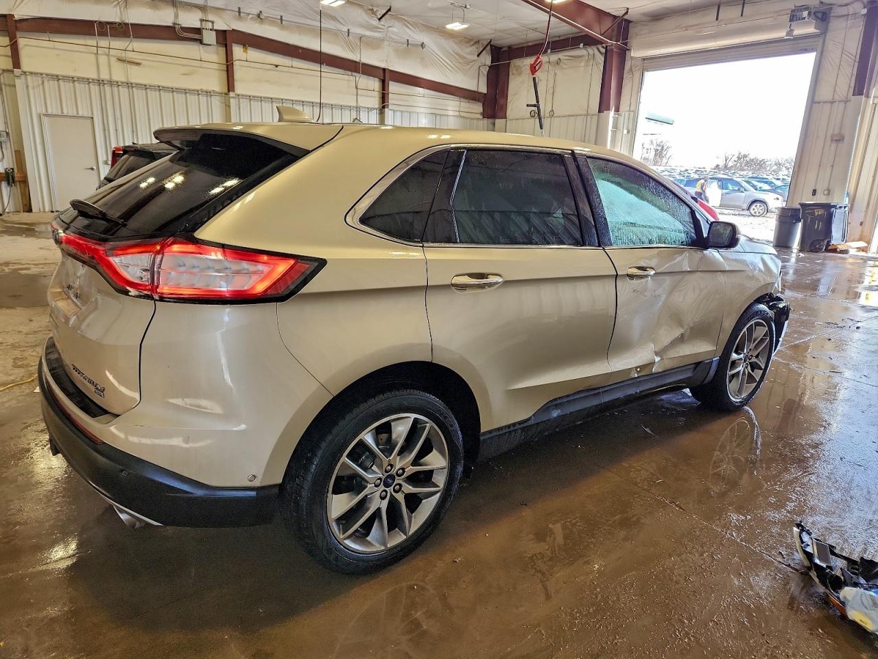 2017 FORD EDGE TITANIUM photo 3