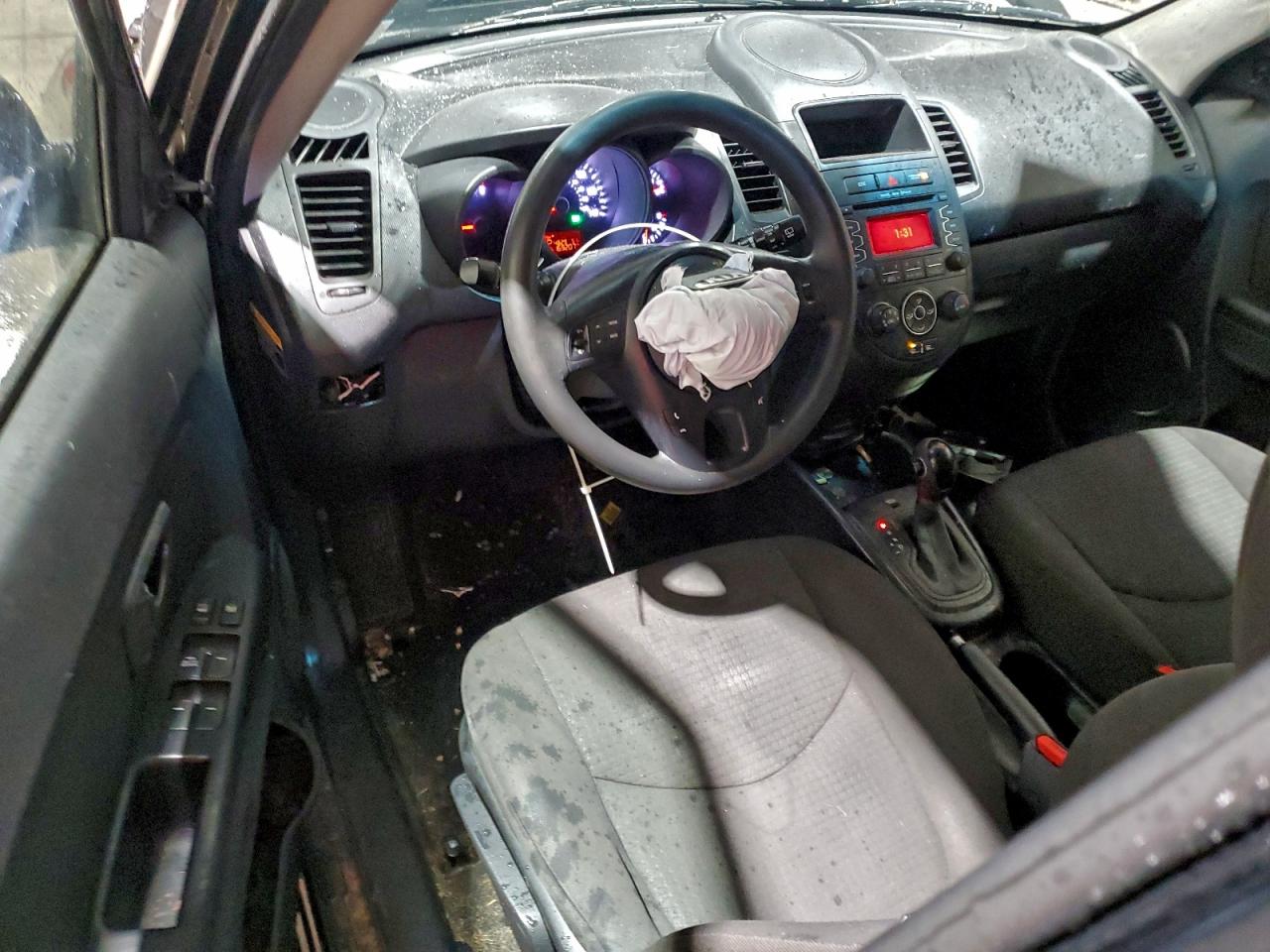 2013 KIA SOUL photo 8