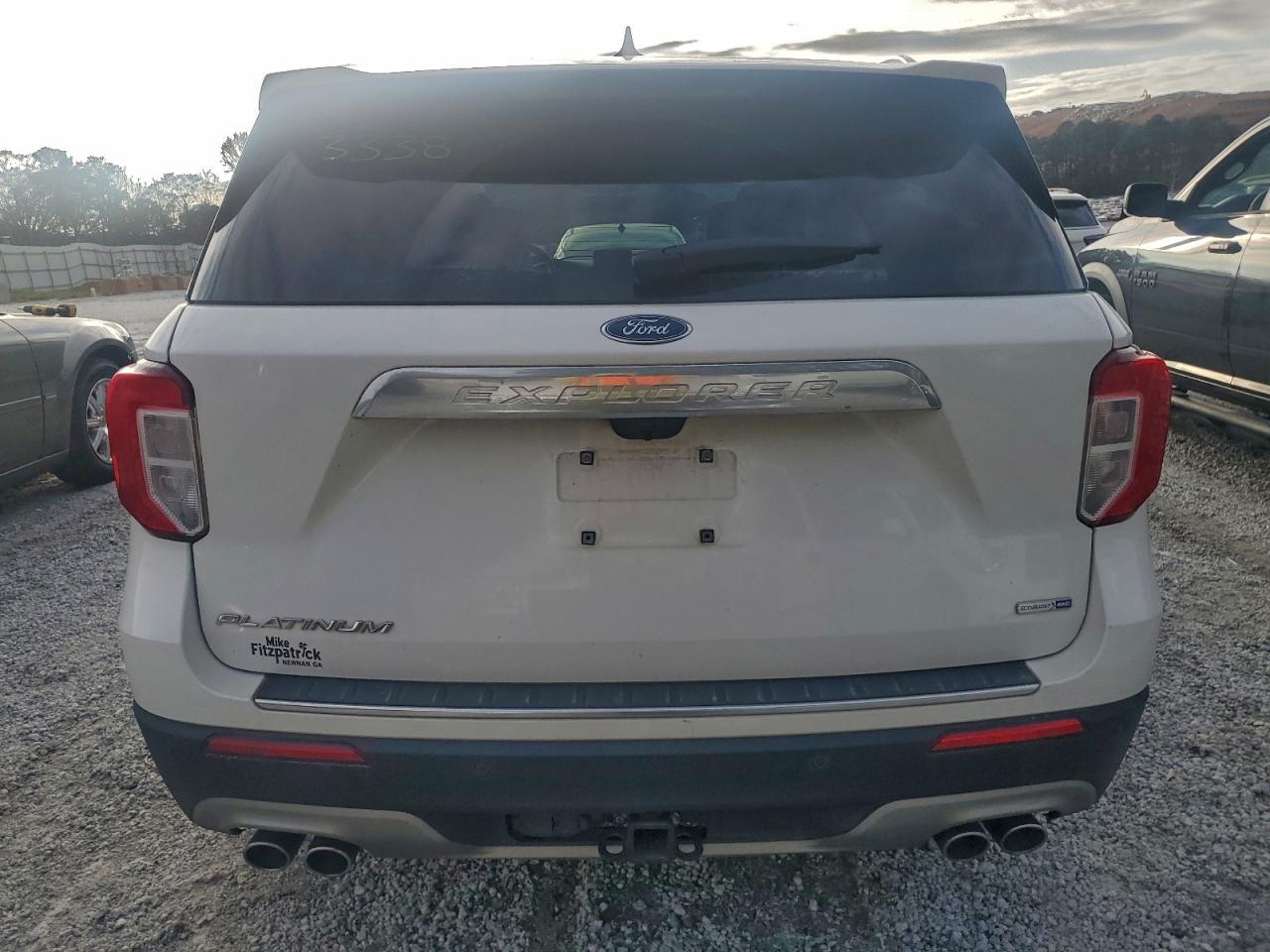 2020 FORD EXPLORER PLATINUM photo 6