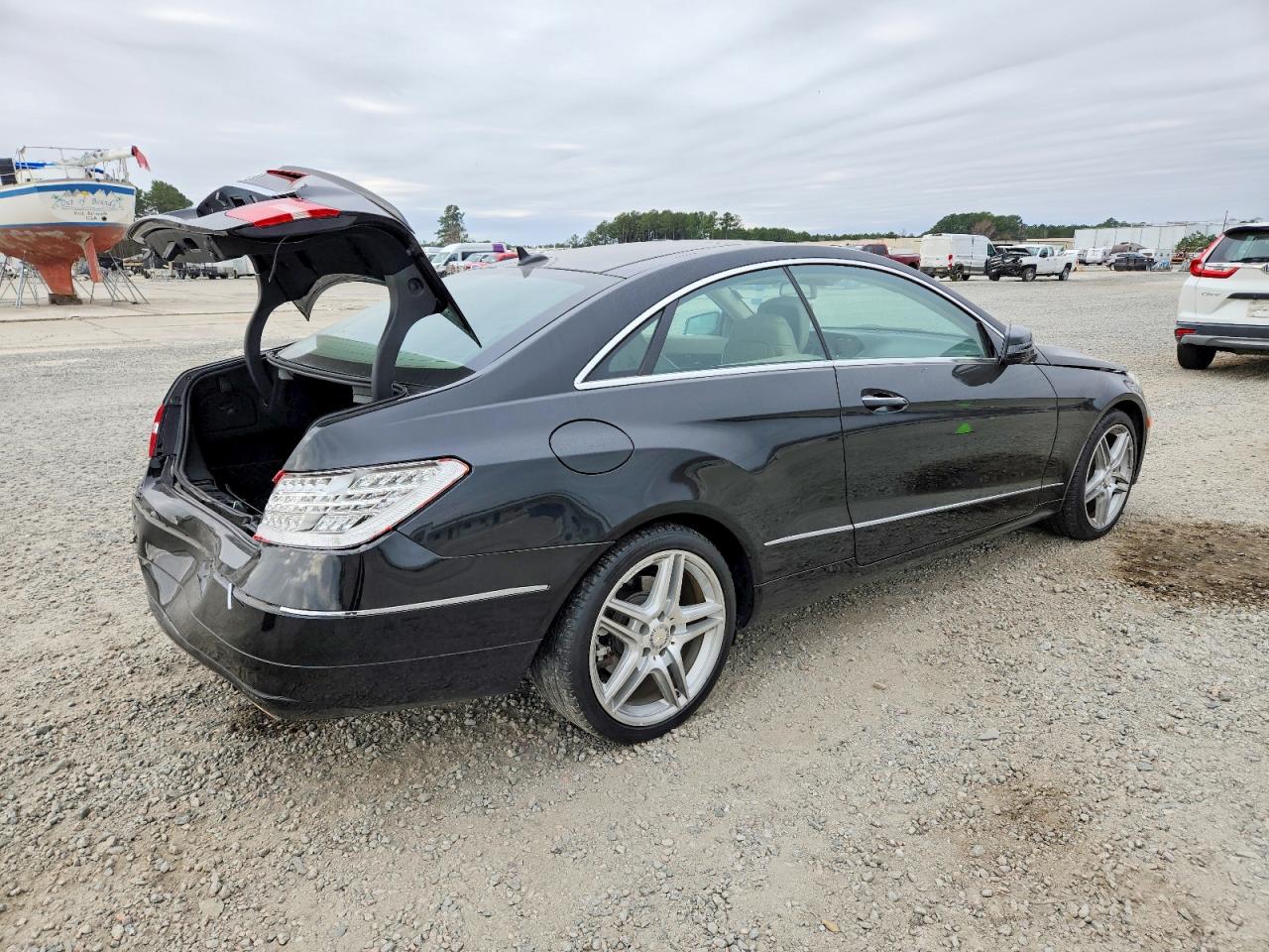 2011 MERCEDES-BENZ E 350 photo 3