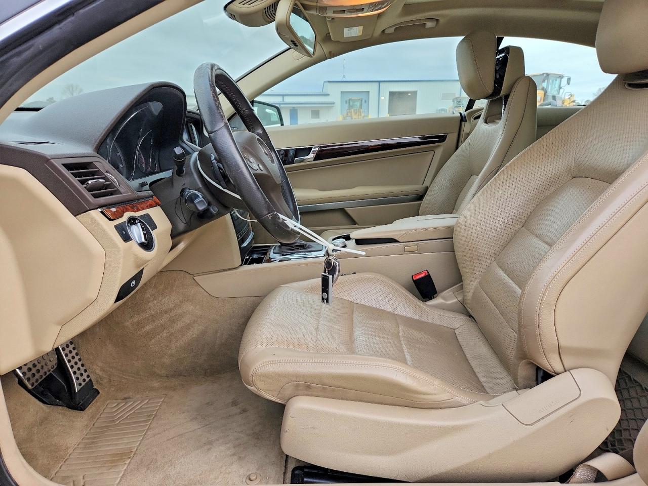 2011 MERCEDES-BENZ E 350 photo 7