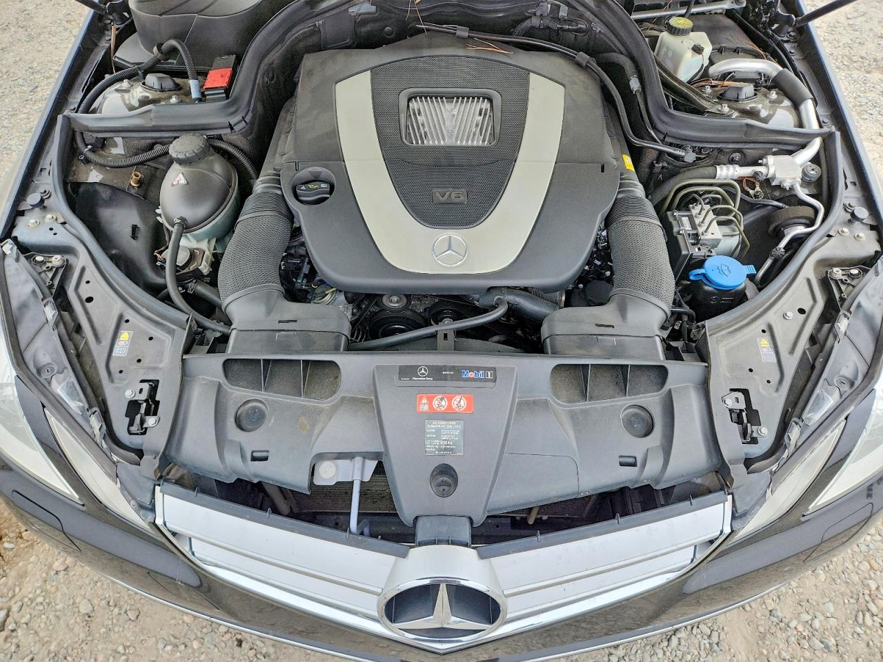 2011 MERCEDES-BENZ E 350 photo 11