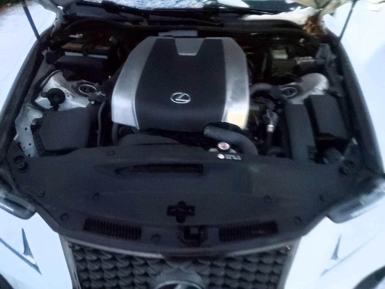 2019 LEXUS IS 300 photo 11
