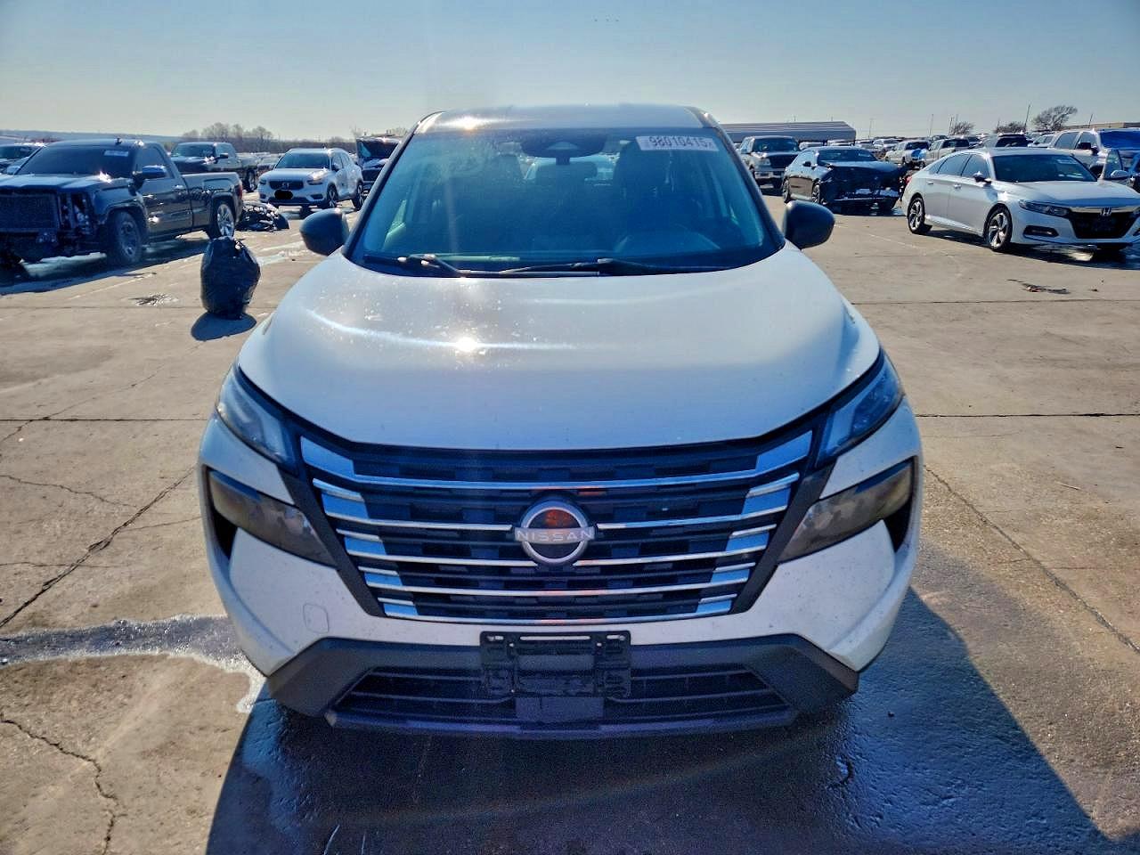 2024 NISSAN ROGUE S photo 5