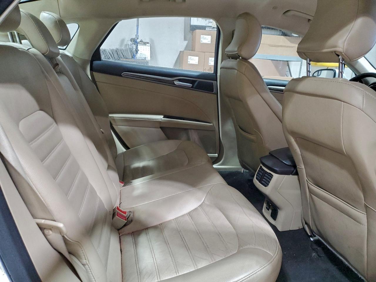 2016 FORD FUSION SE PHEV photo 10