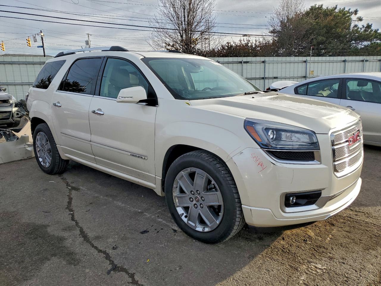 2015 GMC ACADIA DENALI photo 4