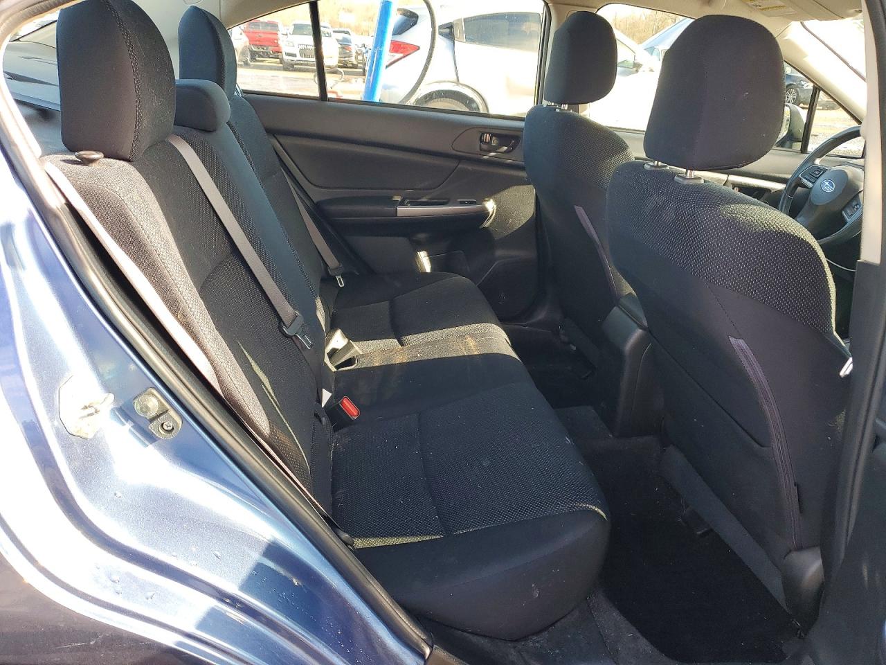2015 SUBARU IMPREZA photo 10