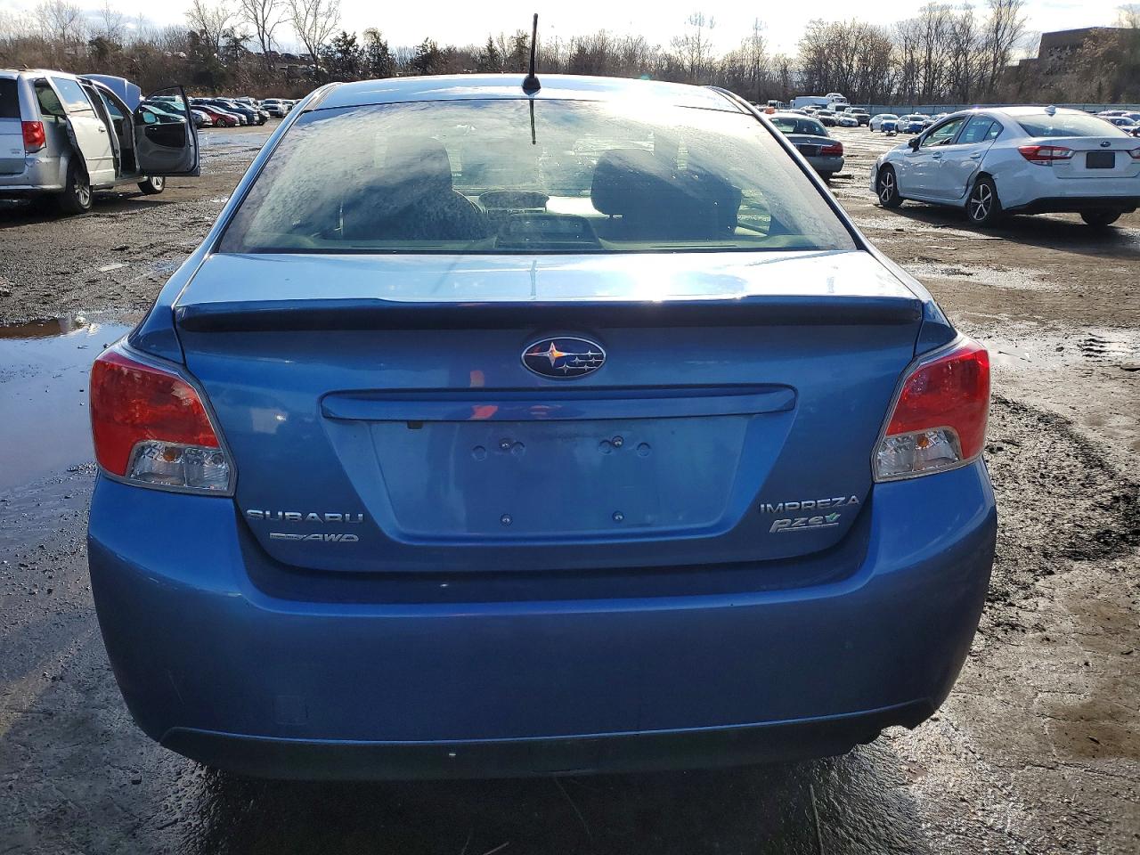 2015 SUBARU IMPREZA photo 6