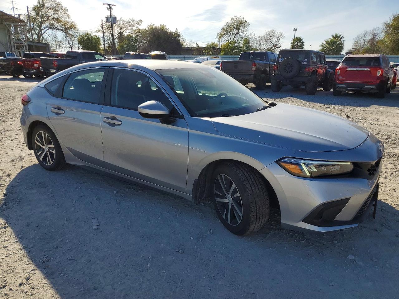 2024 HONDA CIVIC LX photo 4