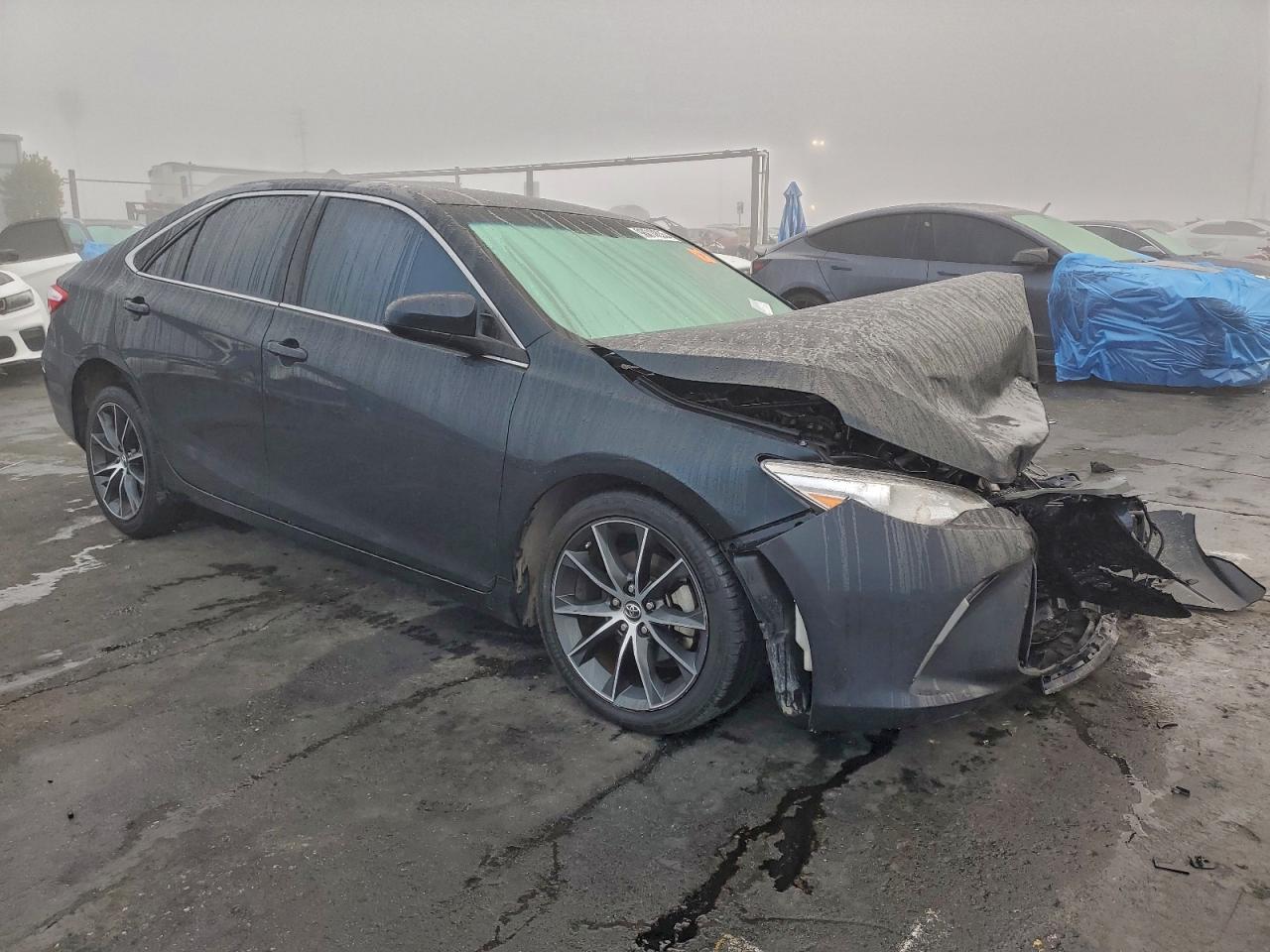 2015 TOYOTA CAMRY LE photo 7