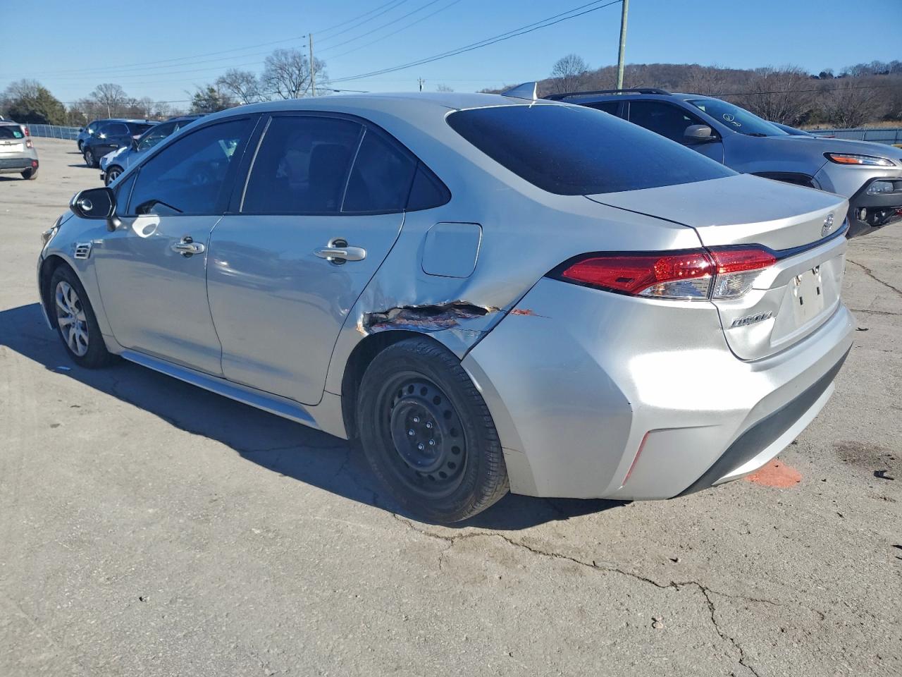2020 TOYOTA COROLLA LE photo 2