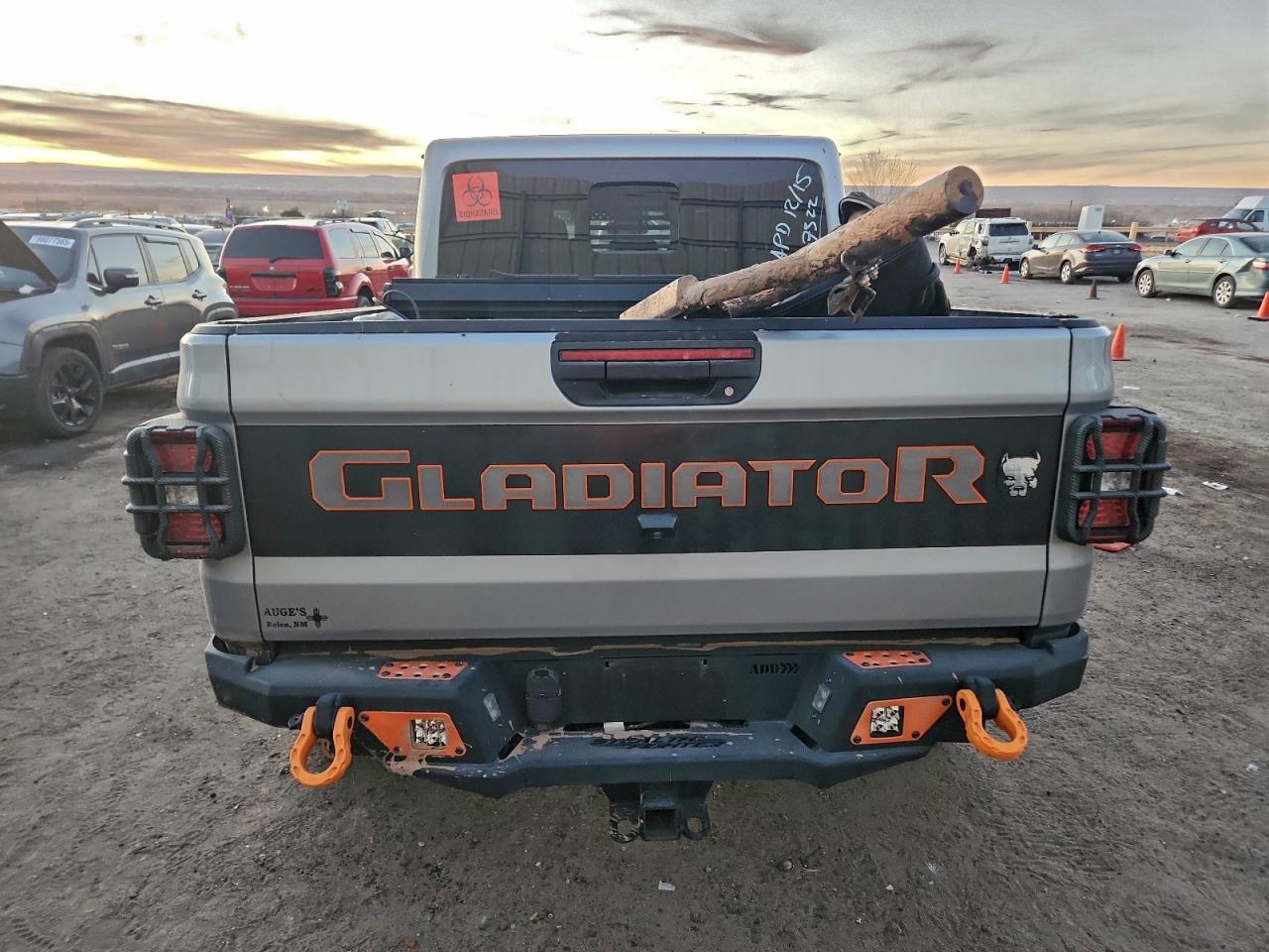 2021 JEEP GLADIATOR MOJAVE photo 6
