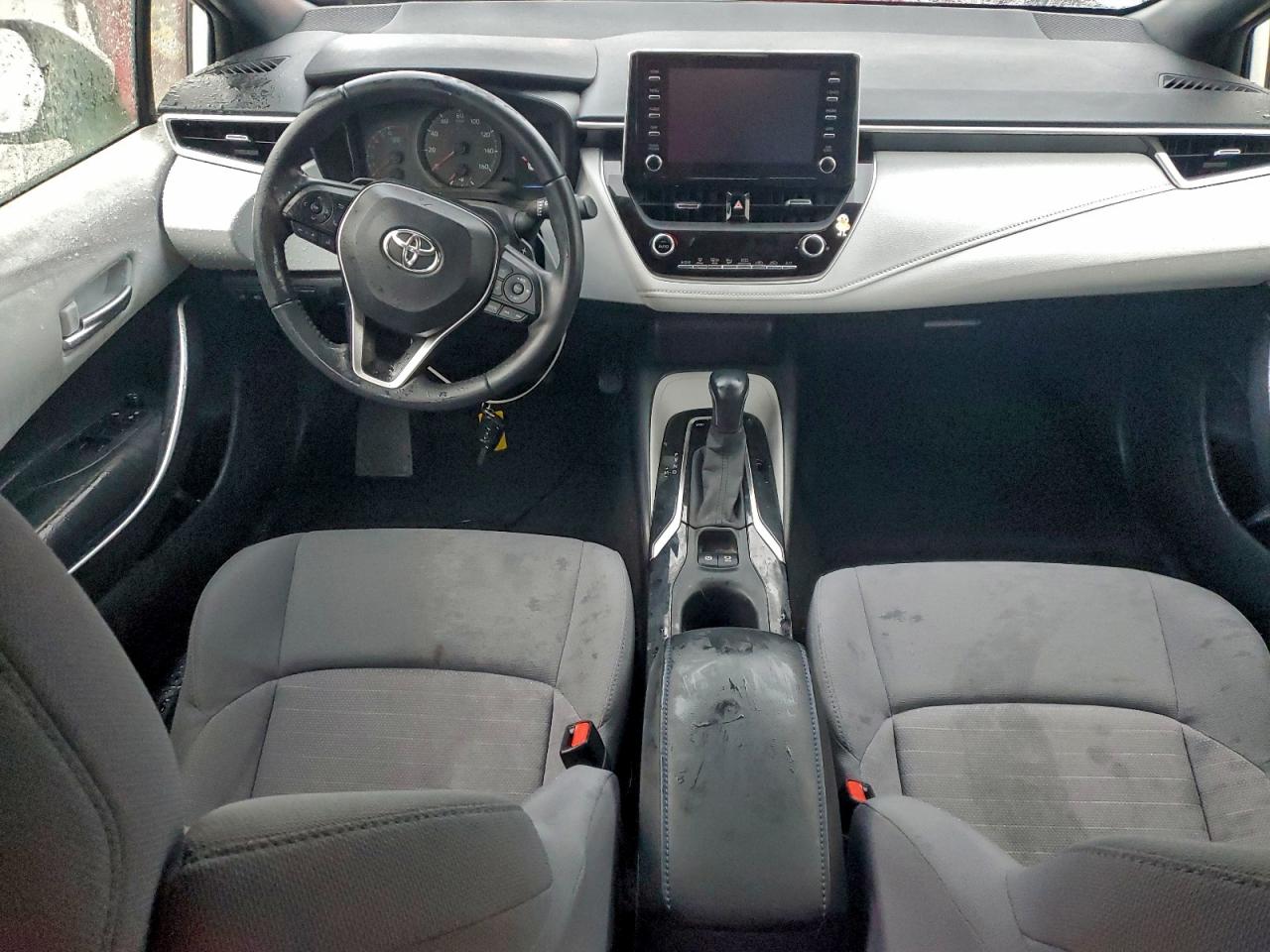 2020 TOYOTA COROLLA SE photo 8
