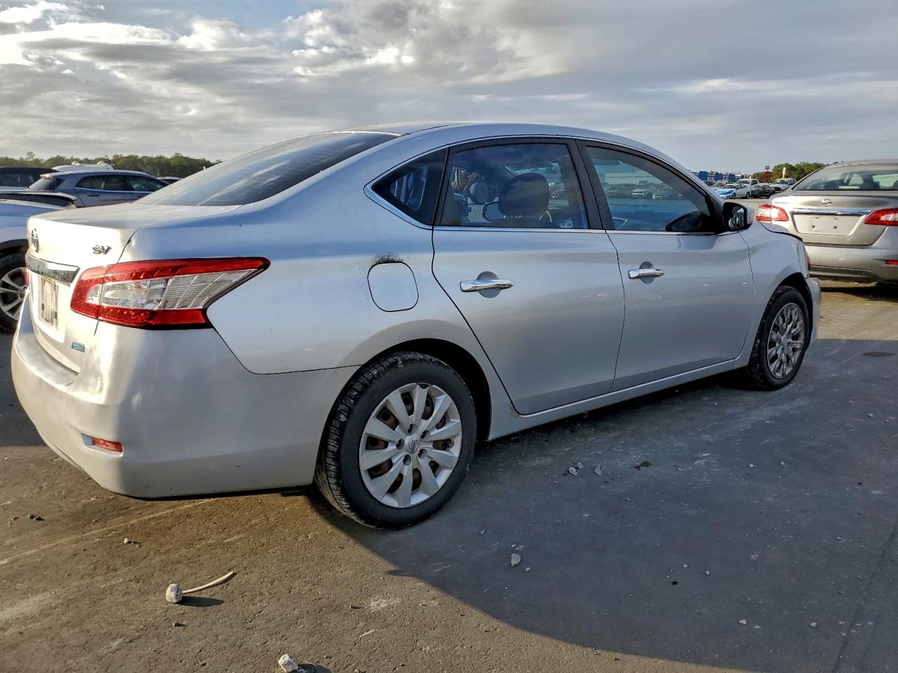 2013 NISSAN SENTRA S photo 3
