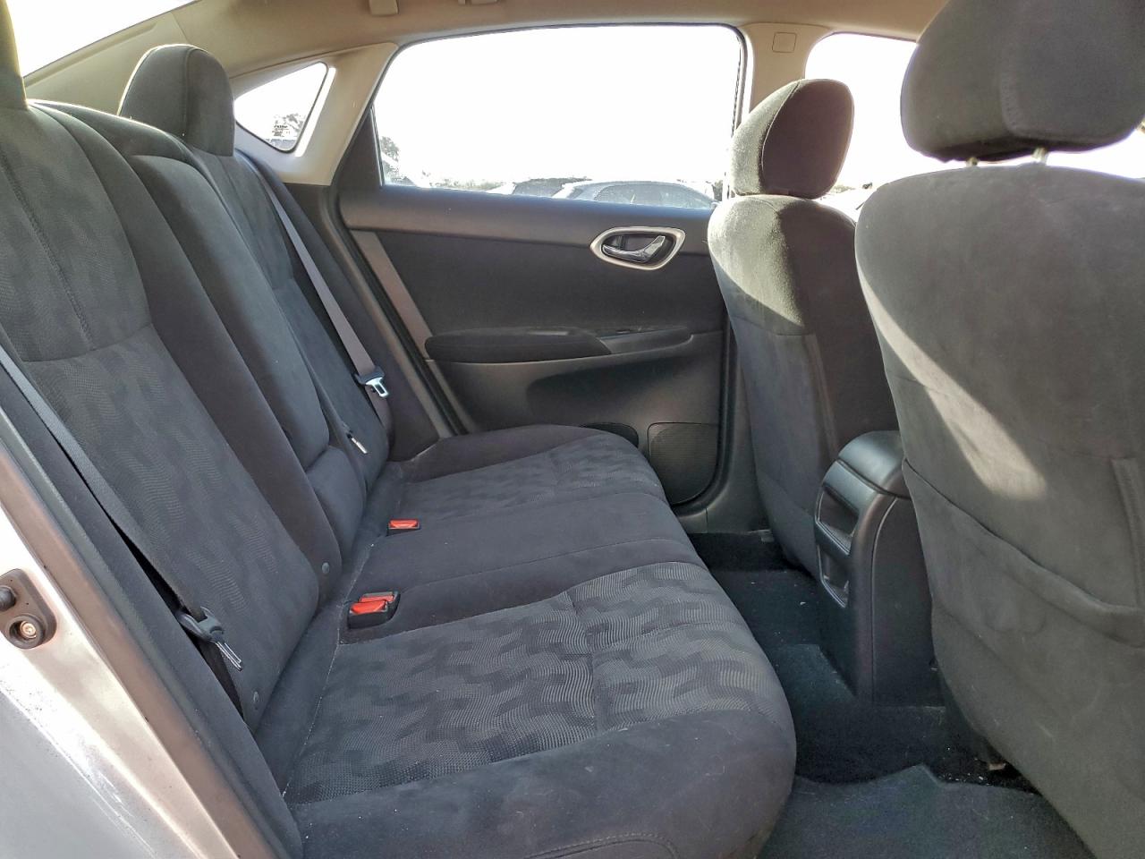 2013 NISSAN SENTRA S photo 10
