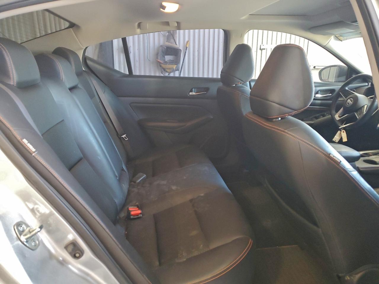 2019 NISSAN ALTIMA SR photo 10