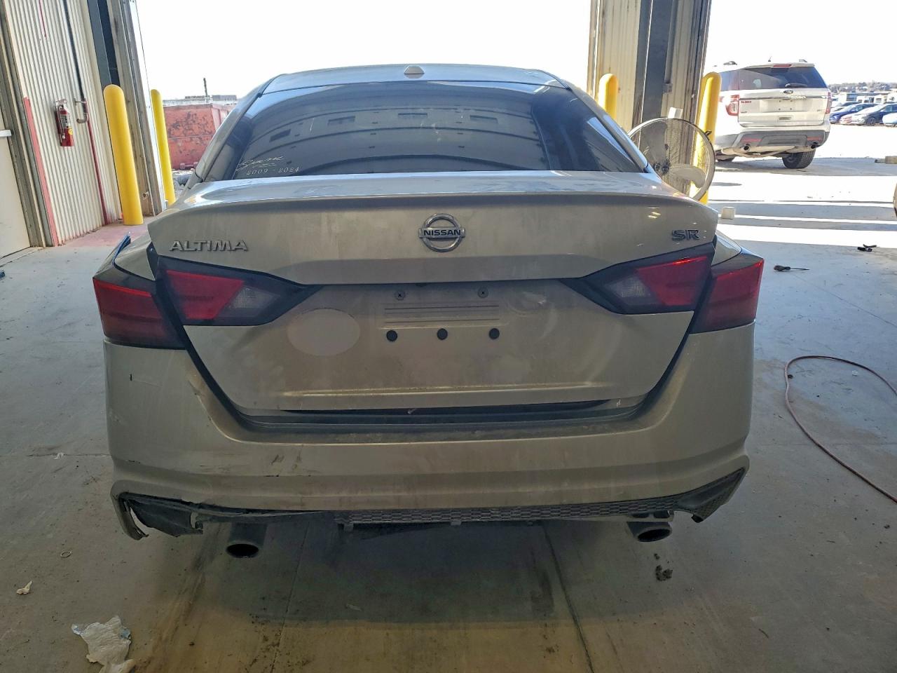 2019 NISSAN ALTIMA SR photo 6