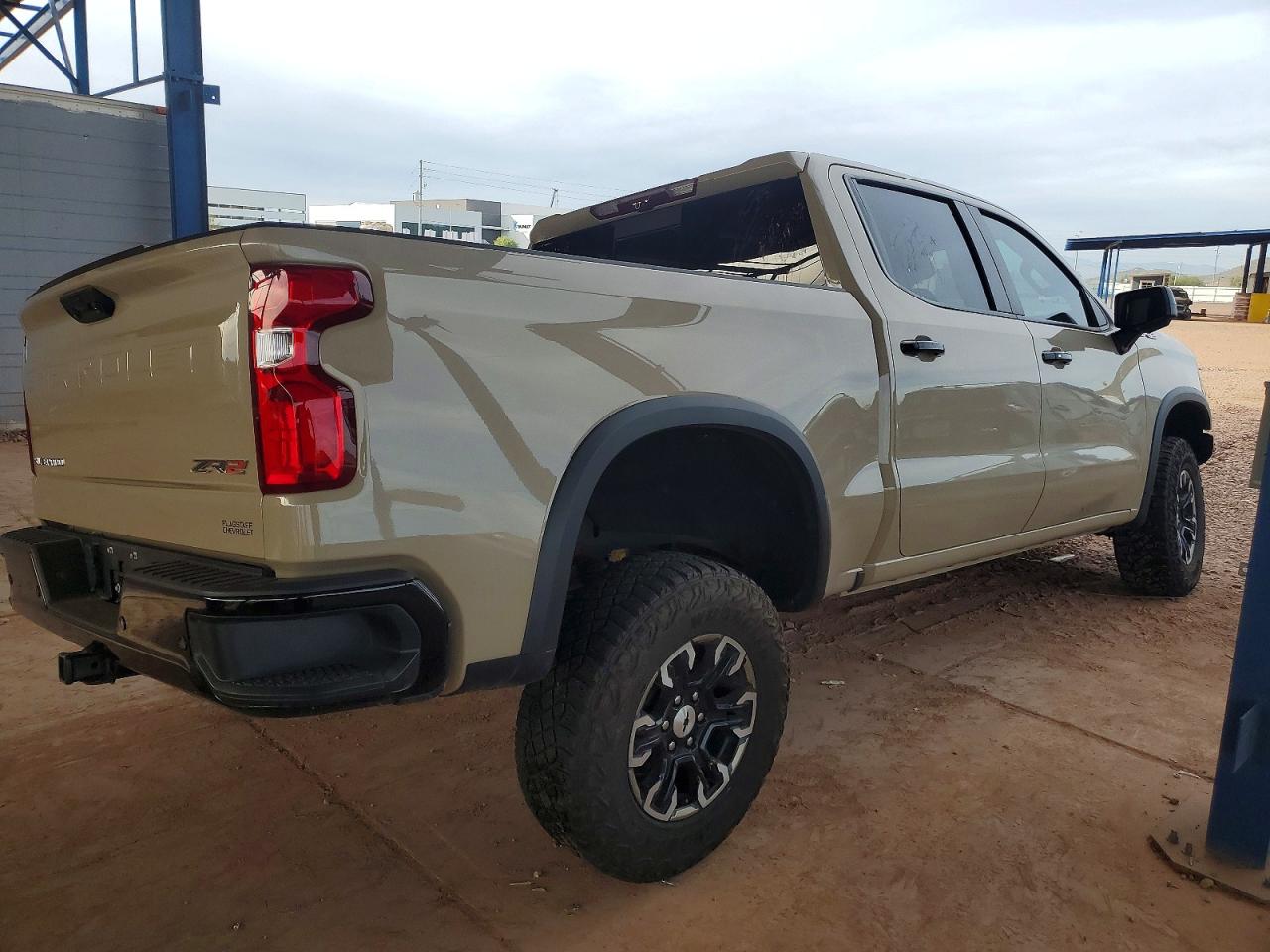 2023 CHEVROLET SILVERADO K1500 ZR2 photo 3