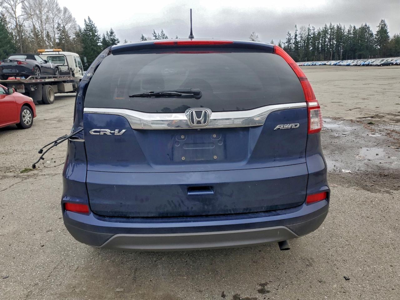2015 HONDA CR-V LX photo 11