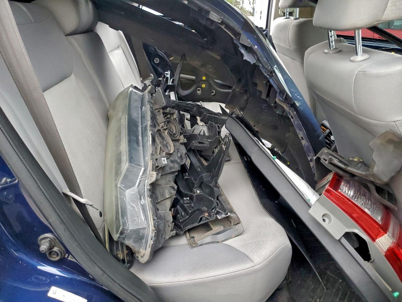 2015 HONDA CR-V LX photo 21
