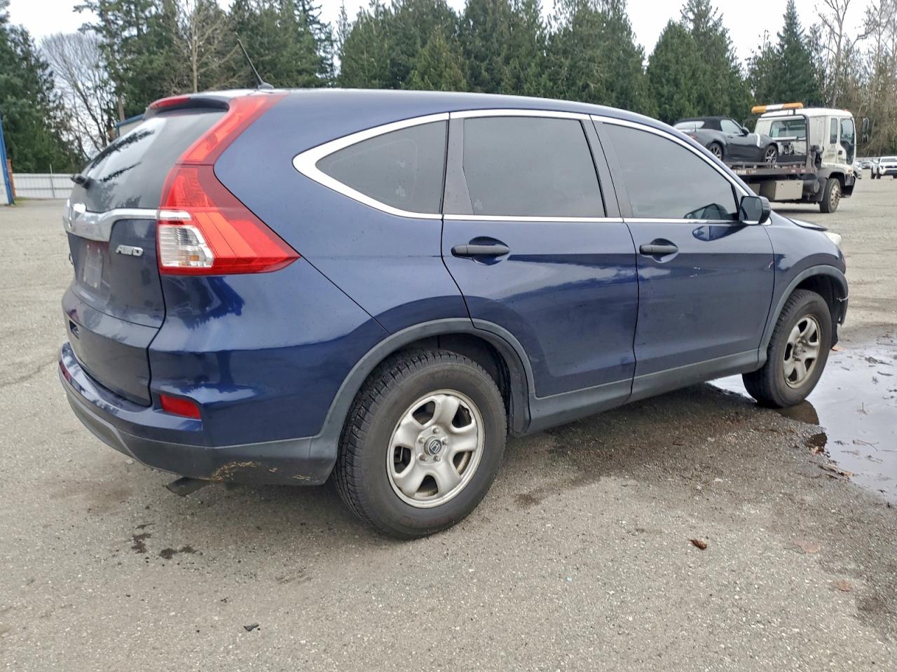 2015 HONDA CR-V LX photo 5