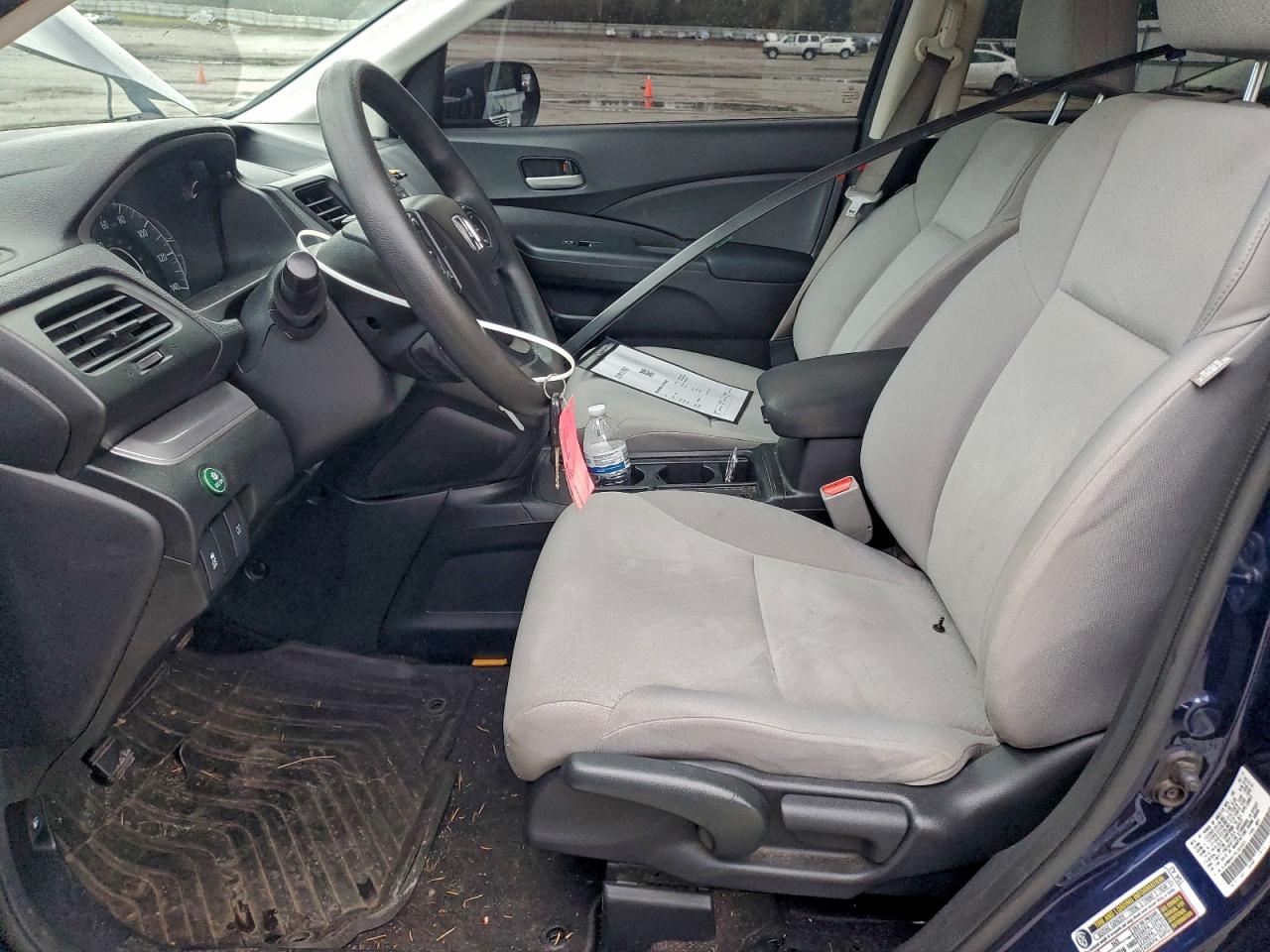 2015 HONDA CR-V LX photo 13