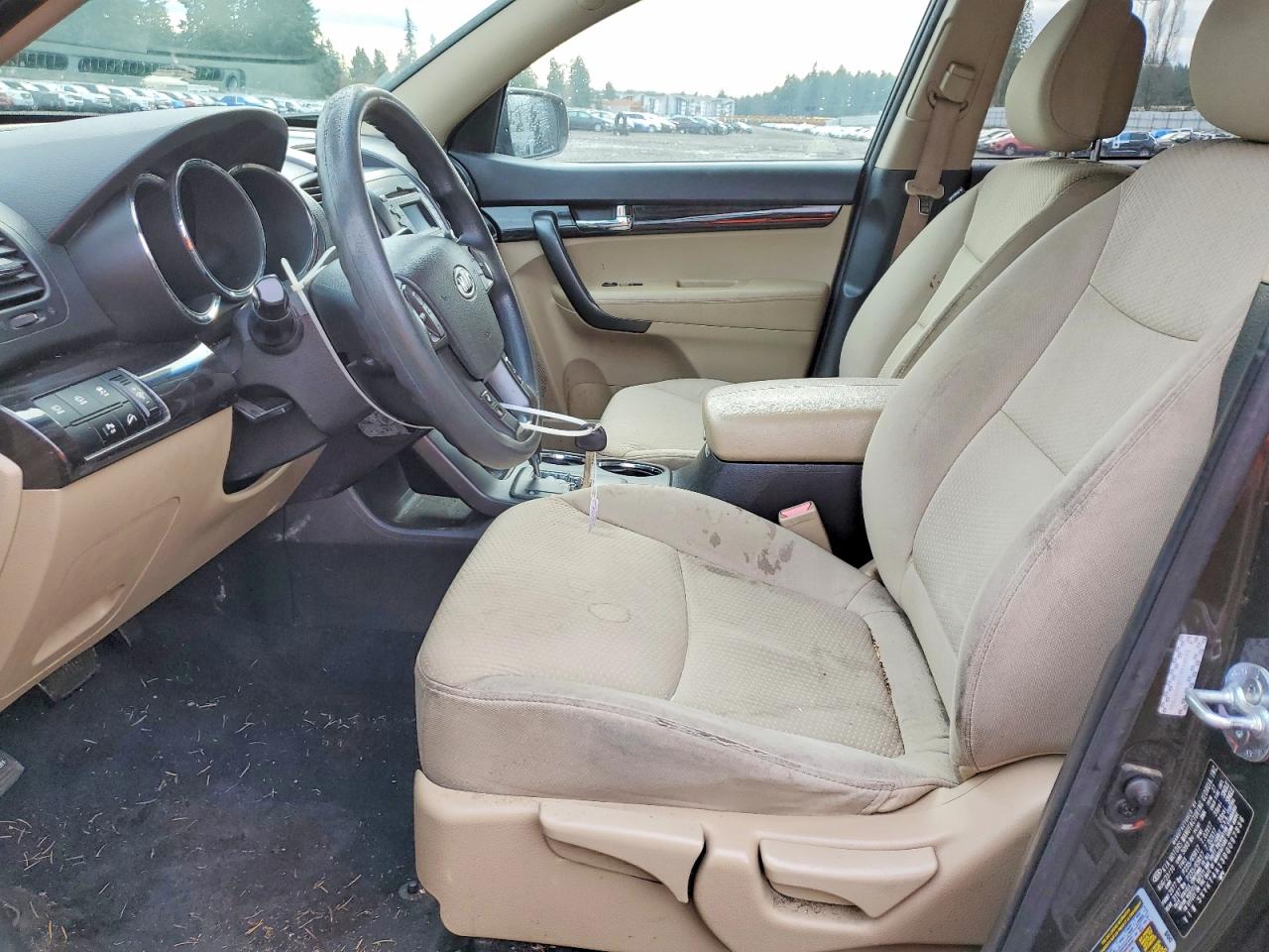 2011 KIA SORENTO BASE photo 13