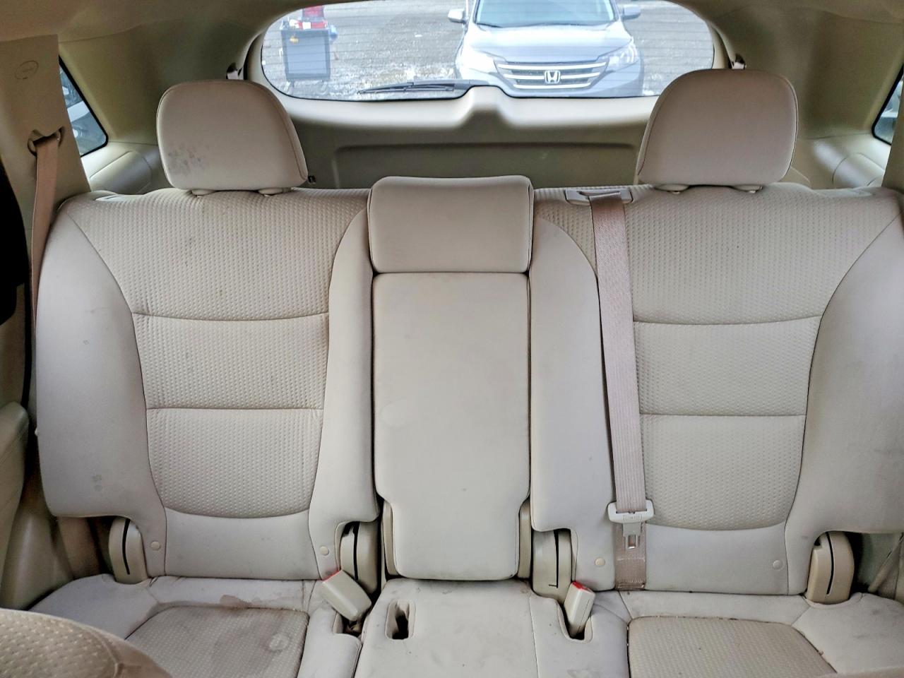 2011 KIA SORENTO BASE photo 19