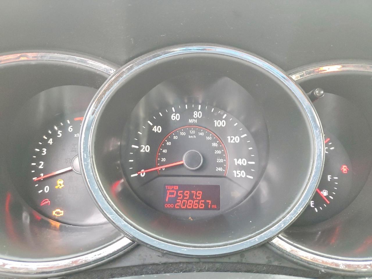 2011 KIA SORENTO BASE photo 17
