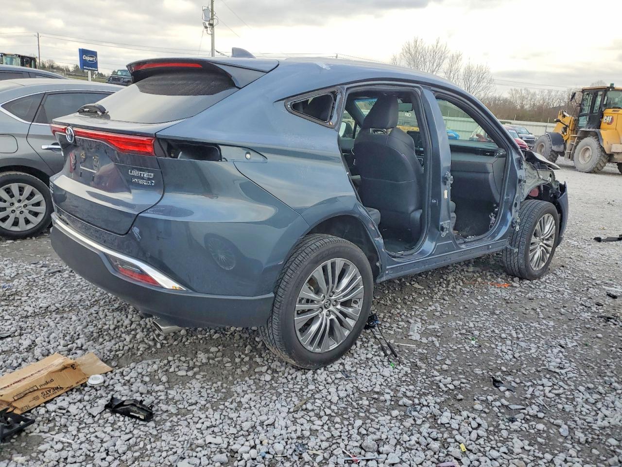 2021 TOYOTA VENZA LE photo 5