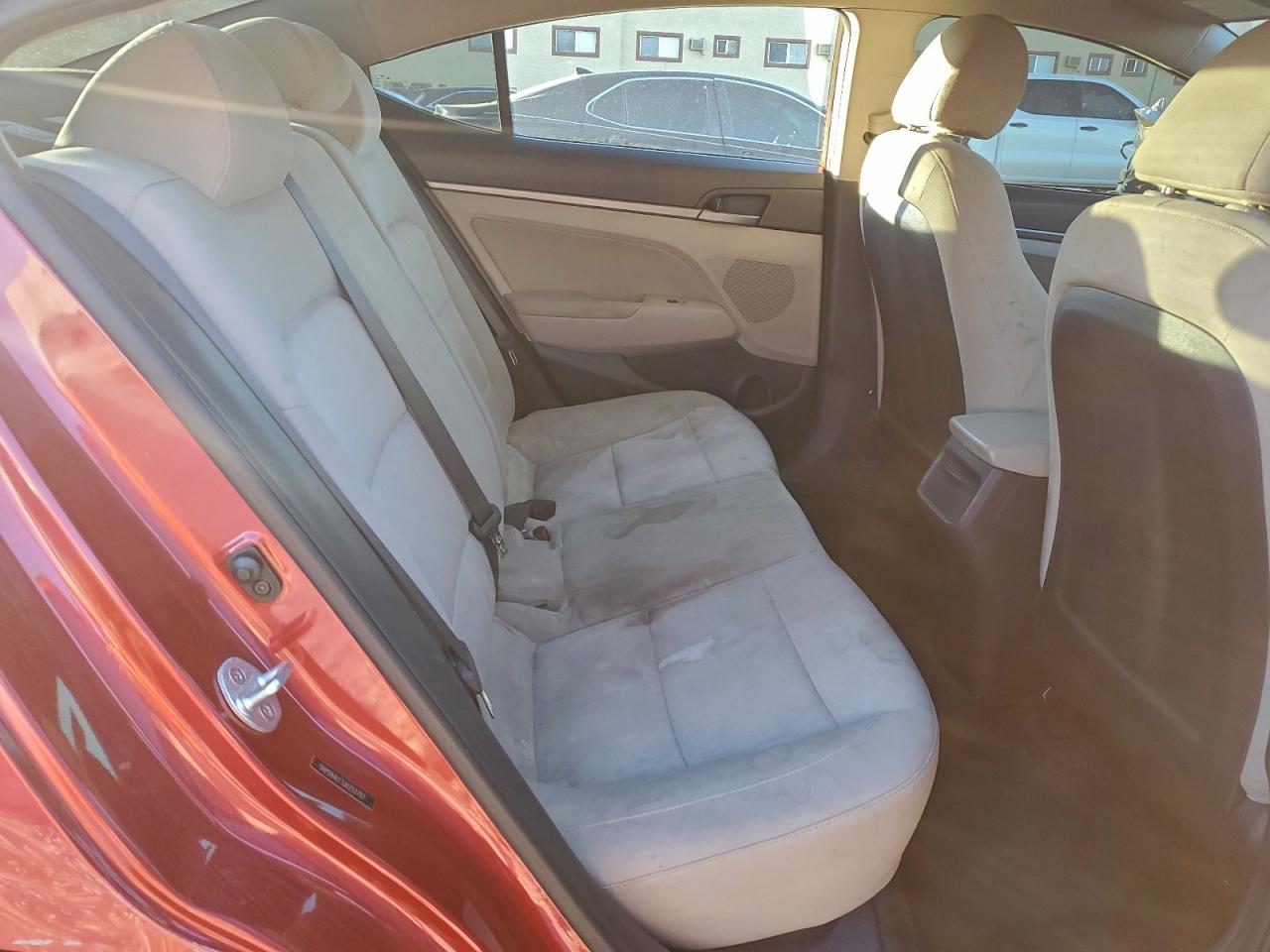 2018 HYUNDAI ELANTRA SEL photo 10