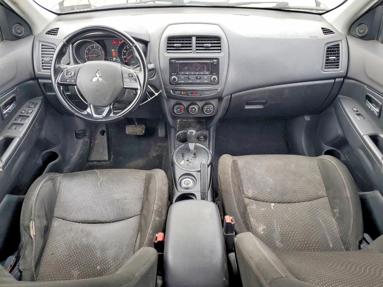 2016 MITSUBISHI OUTLANDER SPORT ES photo 8