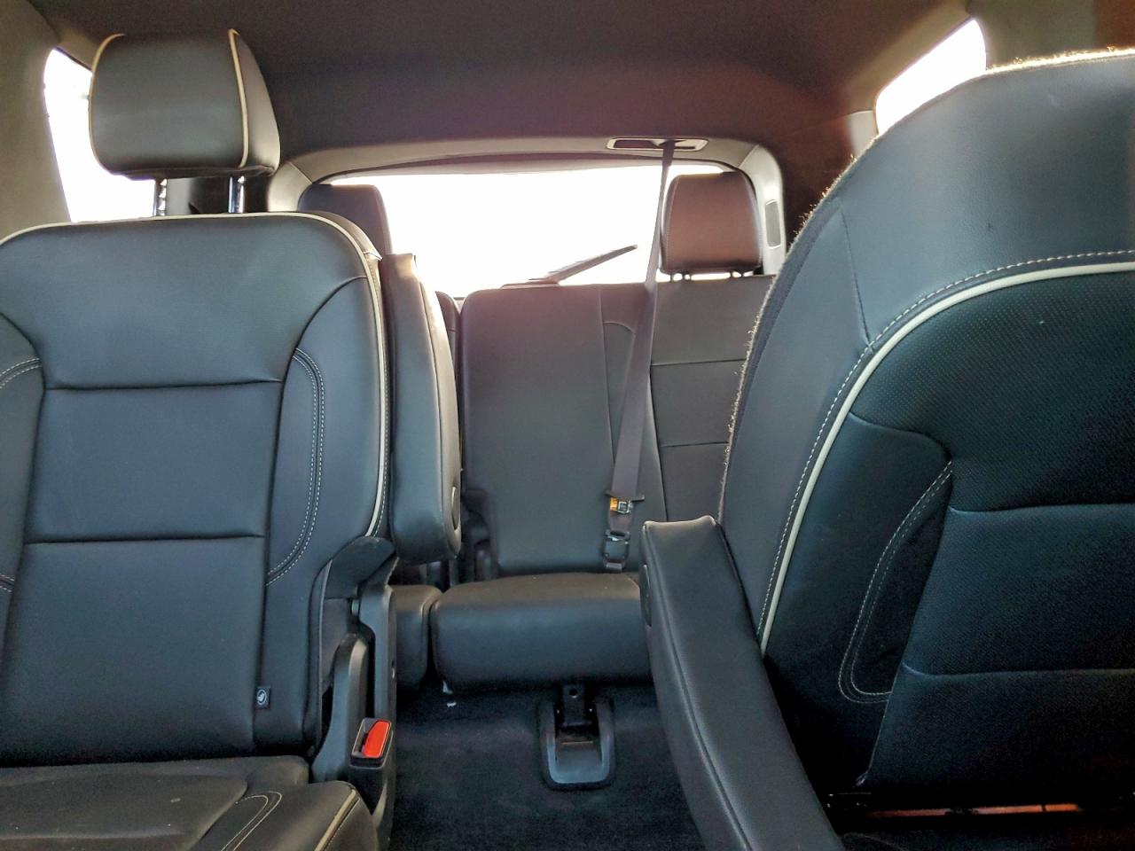 2023 CHEVROLET TRAVERSE PREMIER photo 19