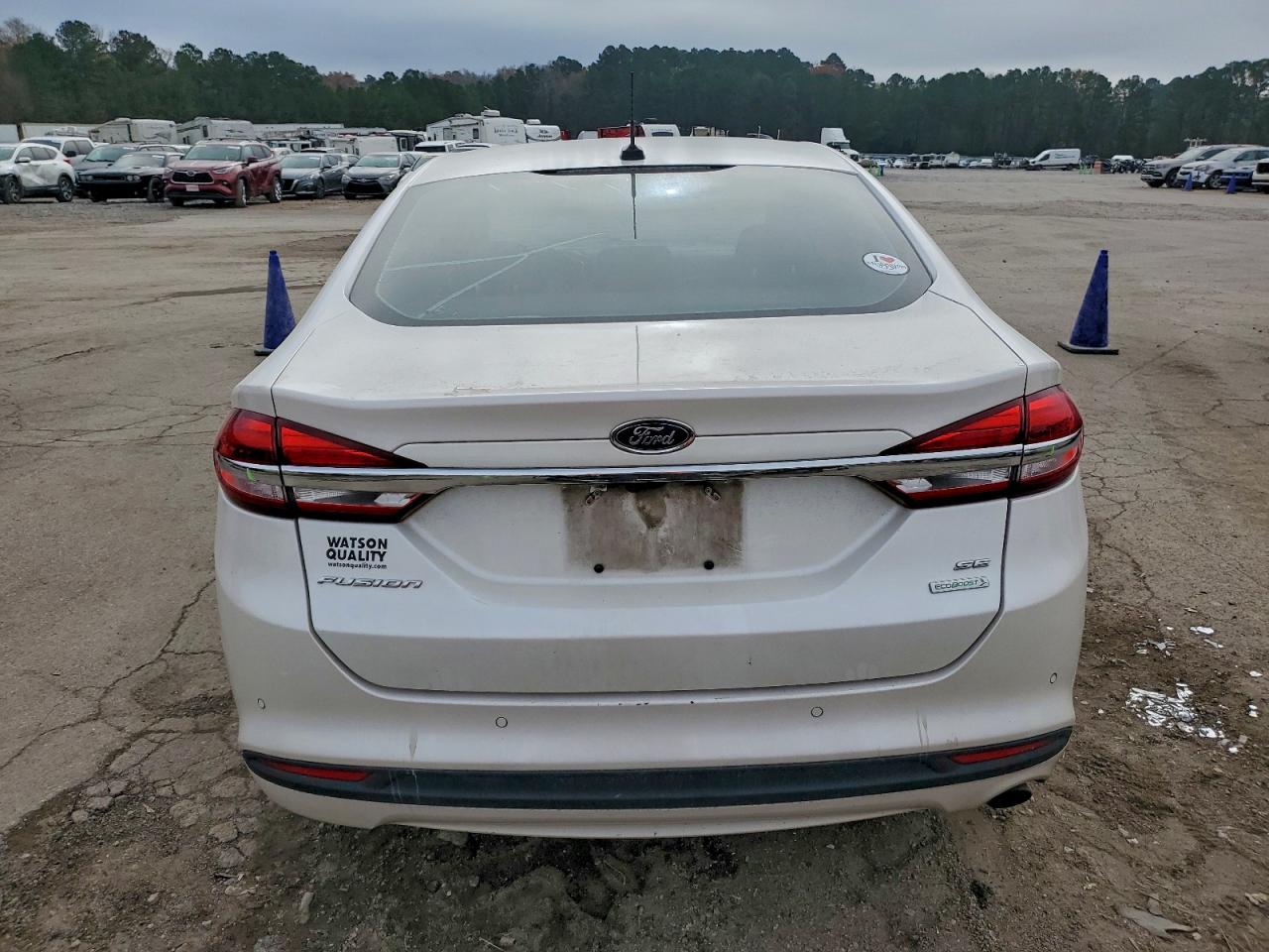 2017 FORD FUSION SE photo 16