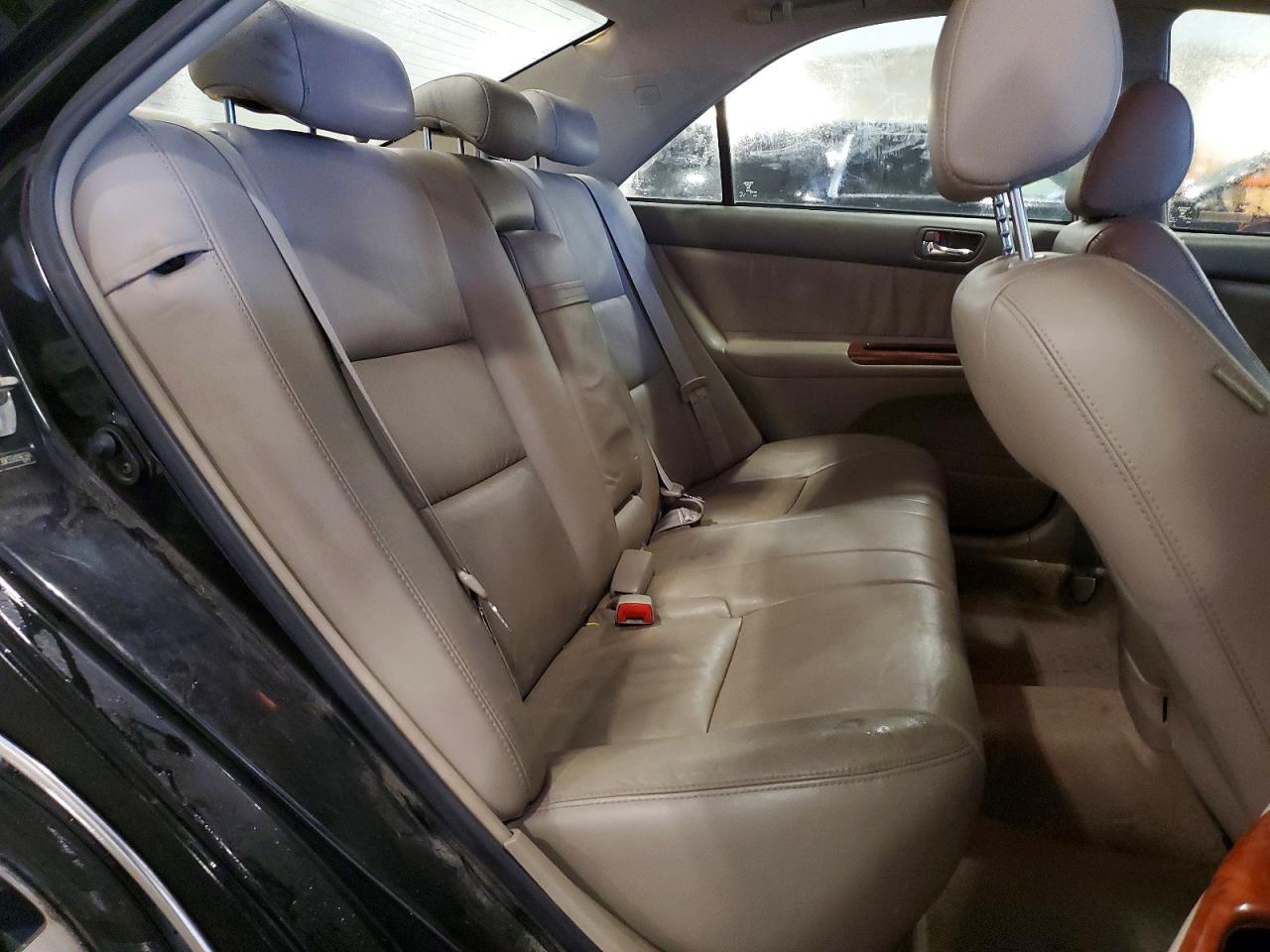 2005 TOYOTA CAMRY LE photo 10