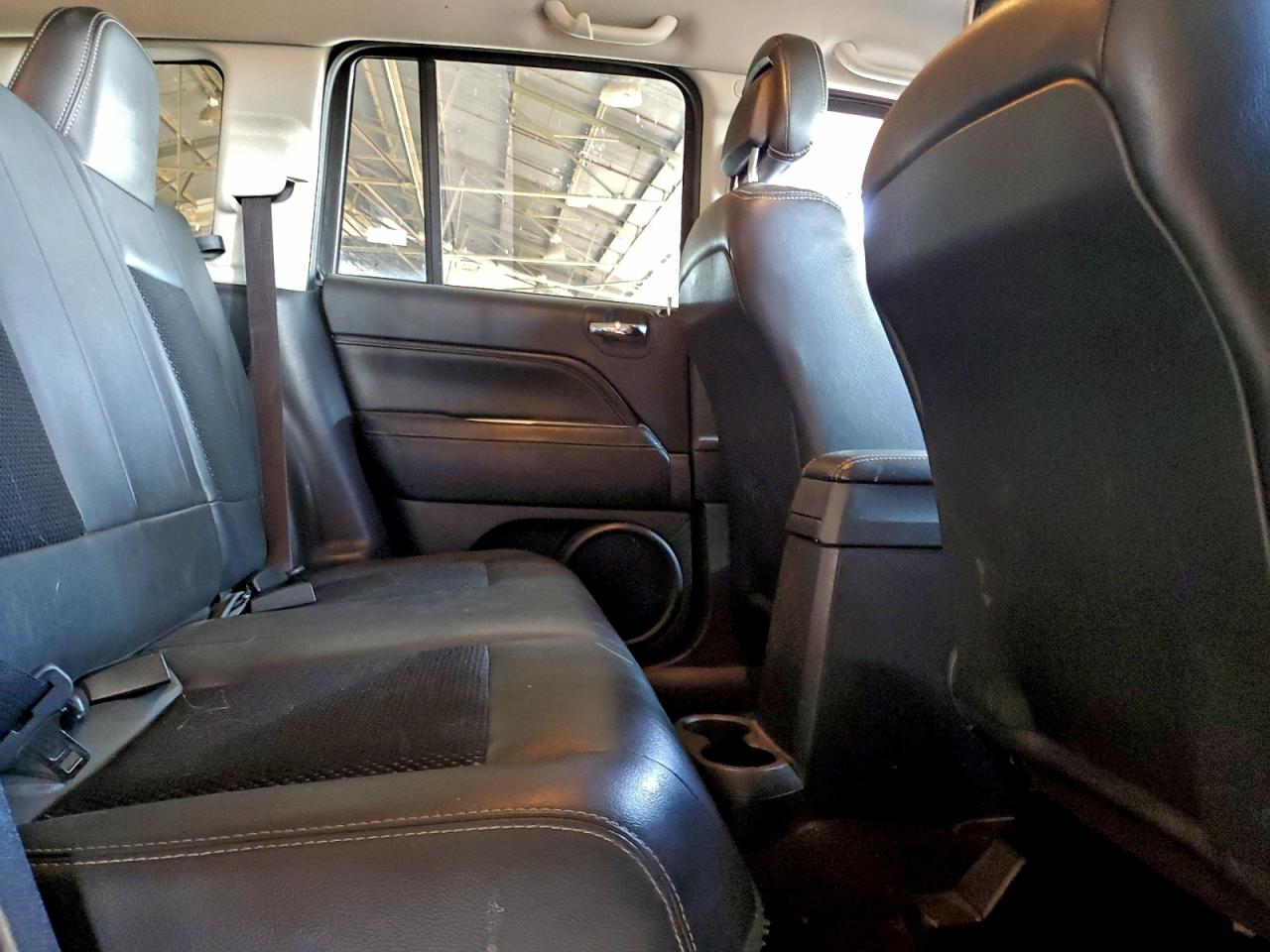2016 JEEP COMPASS LATITUDE photo 11